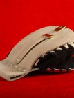 MITTELALTERLICHE RUNDE LEDERTASCHE