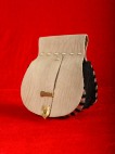 MITTELALTERLICHE RUNDE LEDERTASCHE