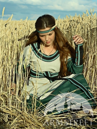 Mittelalter Kleid Mit Oberkleid