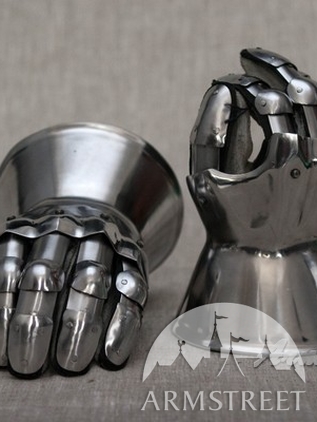 Mittelalter Panzerhandschuhe Sanduhren