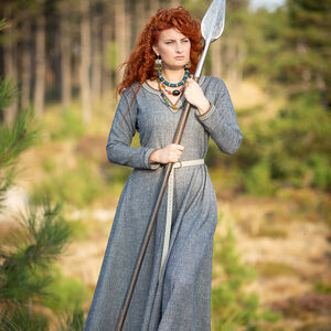 Limitiertes Winter-Wikingerkleid aus Wollmischung „Hilda die Stolze“