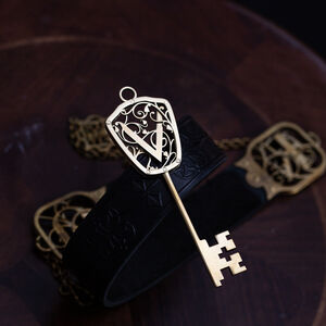 Anpassbarer Schlüssel aus Messing „Schlüssel und Symbole“ | Buchstabenelement - „L“