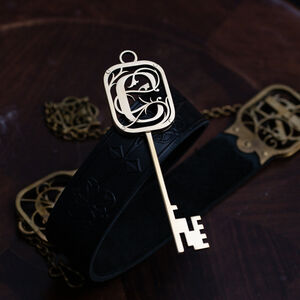Anpassbarer Schlüssel aus Messing „Schlüssel und Symbole“ | Buchstabenelement - „L“