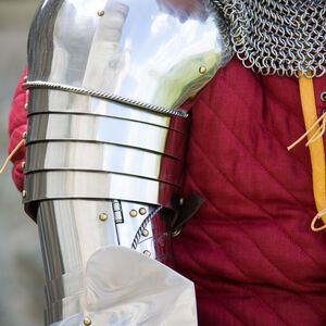 Arm- und Schulterschutz aus Stahl „Der Kavalier II”