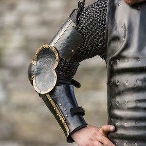 Armschutz aus geschwärztem Stahl „Eigenwilliger Ritter”