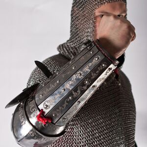 Armzeug "Doschatiye" Mit Ellbogenkacheln