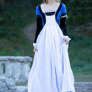 Damenkostüm „Renaissance-Erinnerungen“ mit Kleid, Hemd, Schürze und Haube