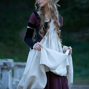 Damenkostüm „Renaissance-Erinnerungen“ mit Kleid, Hemd, Schürze und Haube