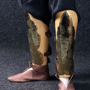 Exklusive Fantasie Larp Beinschiene Aus Leder