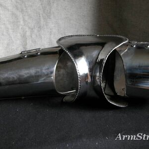Exklusiver Set: Schulterschutz, Pauldron, Armröhre