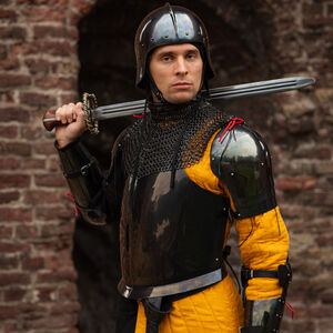 Funktioneller, leichter einteiliger Brustpanzer „Söldner“ aus Federstahl, für WMA Harnischfechten