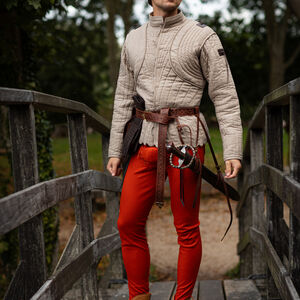 Geprägter Ledergürtel mit Messingguss-Schnalle mit Emaille „Bär“