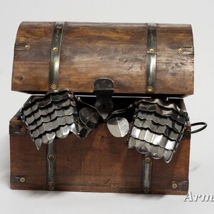Gotische Panzerhandschuhe