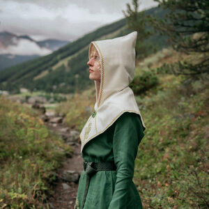 Keltische Kapuze „Hohle Hügel“ aus Merinowolle in limitierter Auflage