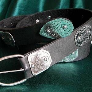 Larp Gürtel Mit Stahlverzierungen