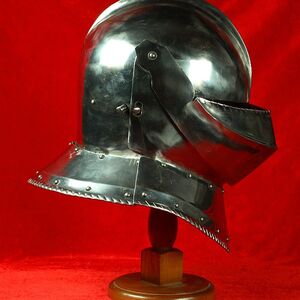 Mittelalter Exklusiver Armet Kampfhelm