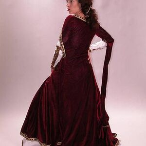 Mittelalter Kleid mit Chemise "Dame des Herzens"