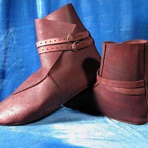 Mittelalter Lederschuhe Mit Riemen