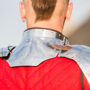 Mittelalter Schulterschutz und Ringkragen „Der Kavalier“