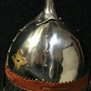 Mittelalter Slawischer Helm, Kegelform Mit Gesichtsmaske