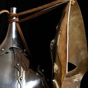 Mittelalter Slawischer Helm, Kegelform Mit Gesichtsmaske