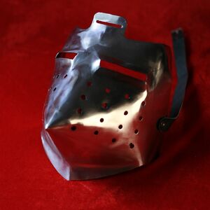 Ritterhelm Hundsgugel "Pigface" 