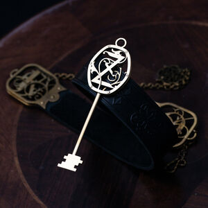 Sale: Anpassbarer Schlüssel aus Messing „Schlüssel und Symbole“ | Buchstabenelement - „M“