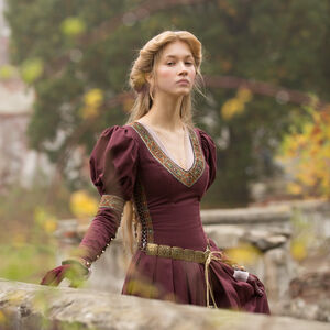 Sale Kleid „Prinzessin im Exil“ | Burgunderrot