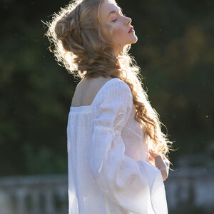 Sale: Leinenhemd „Renaissance Erinnerung“ | Weißes feines Leinen