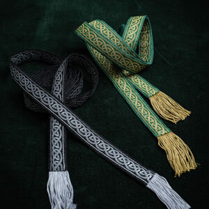 Schmaler, weicher Gürtel im keltischen Stil mit Borte und Fransen