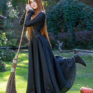 Schwarzes Hexenkleid „Grausamer Dorn“