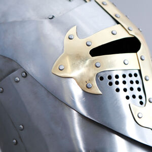 SCA oriented visor with fixation