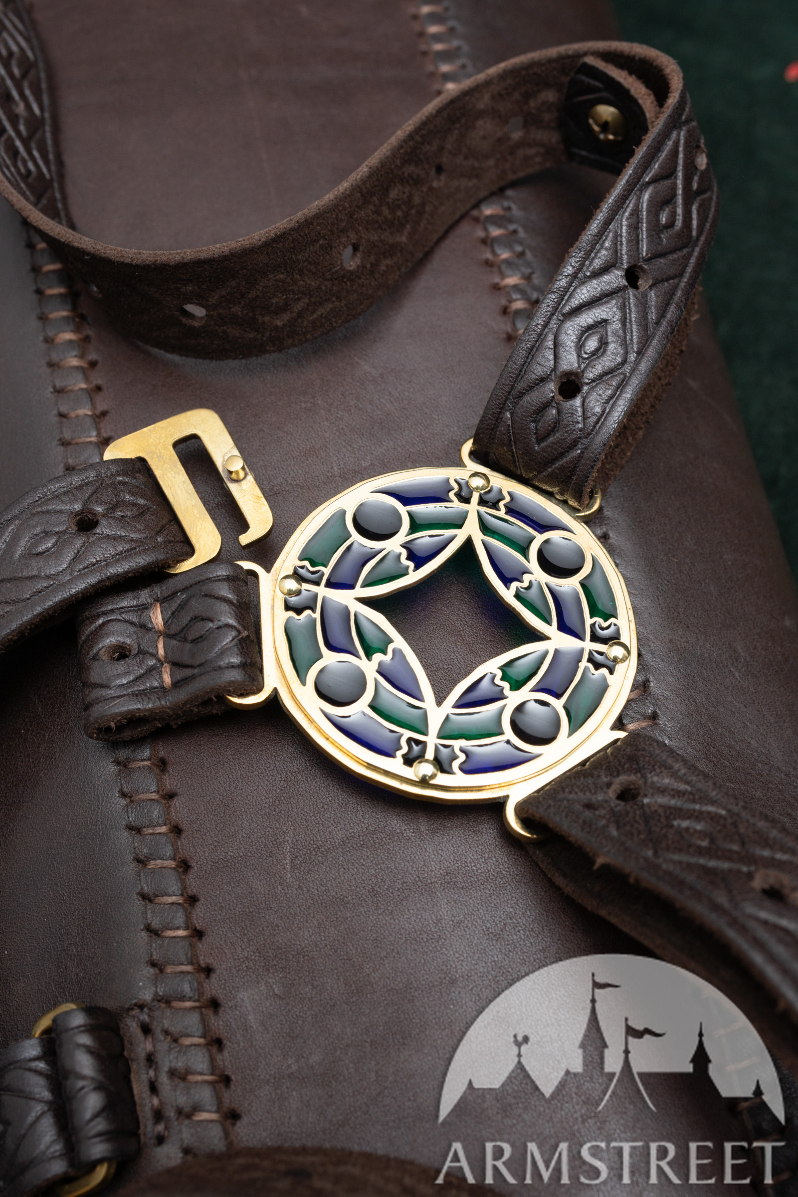 Medieval leather archery quiver "Huntress" fantasy archery gear
