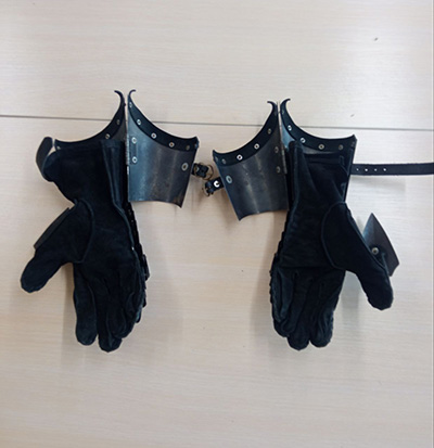 Sale Dark Star Finger Gauntlets