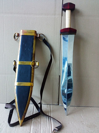 Sale &ldquo;Cassius&rdquo; Gladius mit Scheide